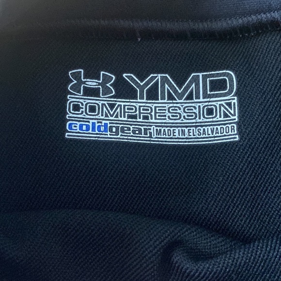Under armour compression gear - Picture 2 of 2